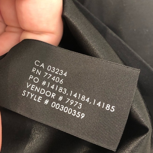 CLUB Monaco high waisted black skirt - Picture 7 of 8